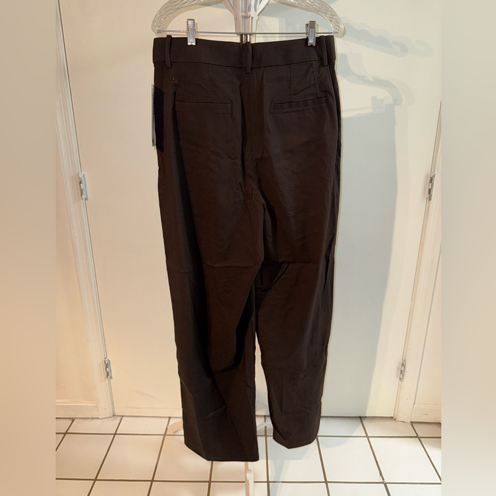 Lululemon Pleat Front Trouser - Regular length, Size 12 Brown NWT